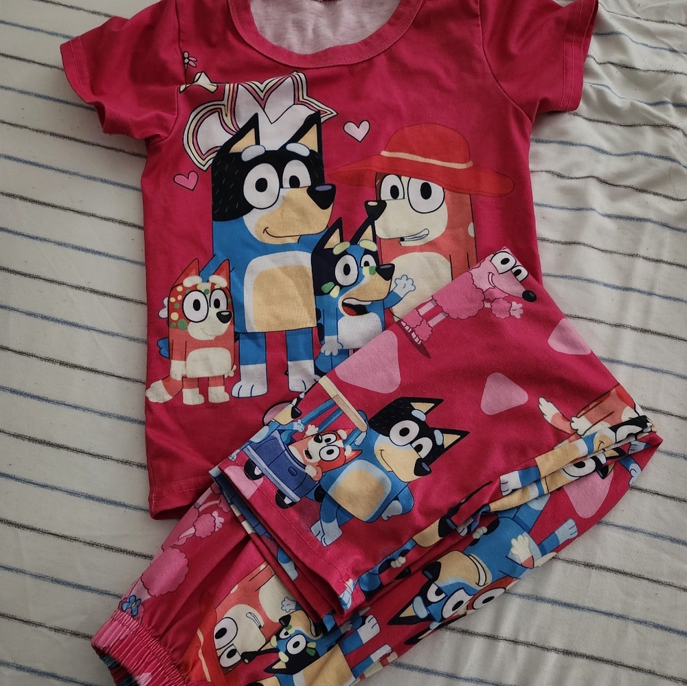 Bluey pajamas size 5/6
